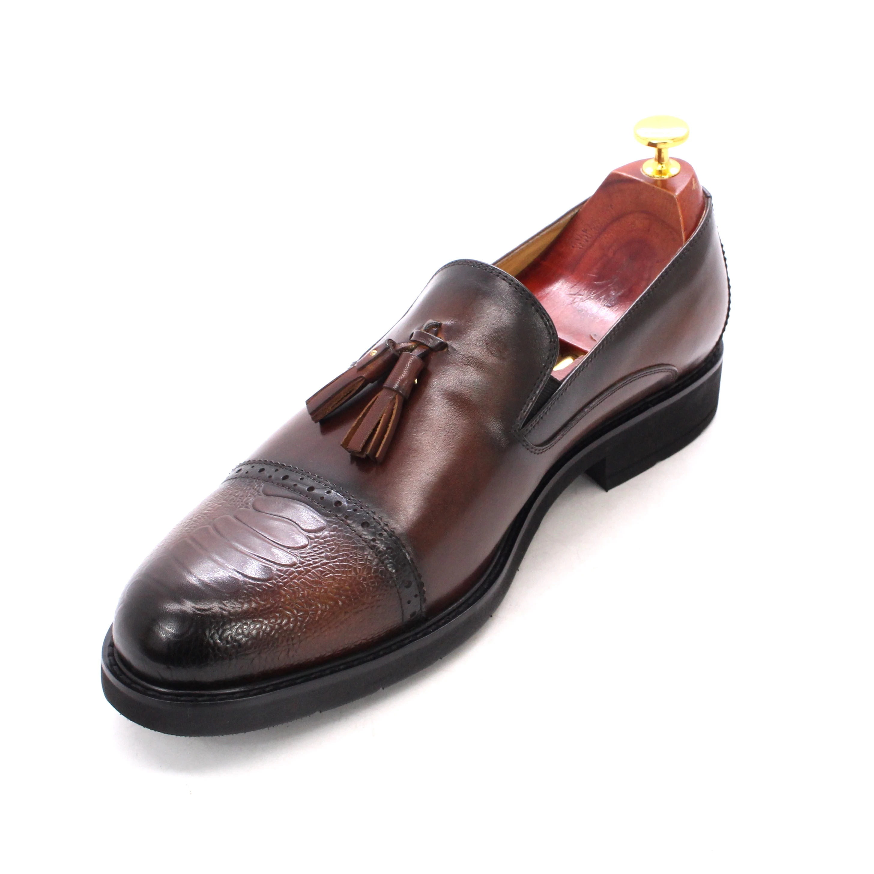 New Arrival Captoe Leather Loafer Shoes With Tassel Dark Brown Slip On Casual Shoes