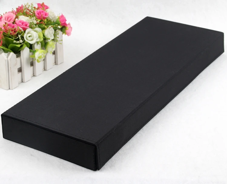 
2020 China Factory Elegant 9 pcs Leather Magnet Storage Box for glasses Display 