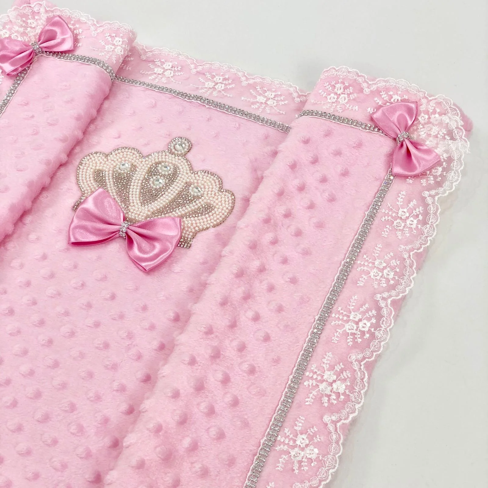 Comfortable Soft Baby Blanket Crowned Pink Blanket Wholesale Custom Newborn New Design Portable Soft Swaddle Bamboo Bubble