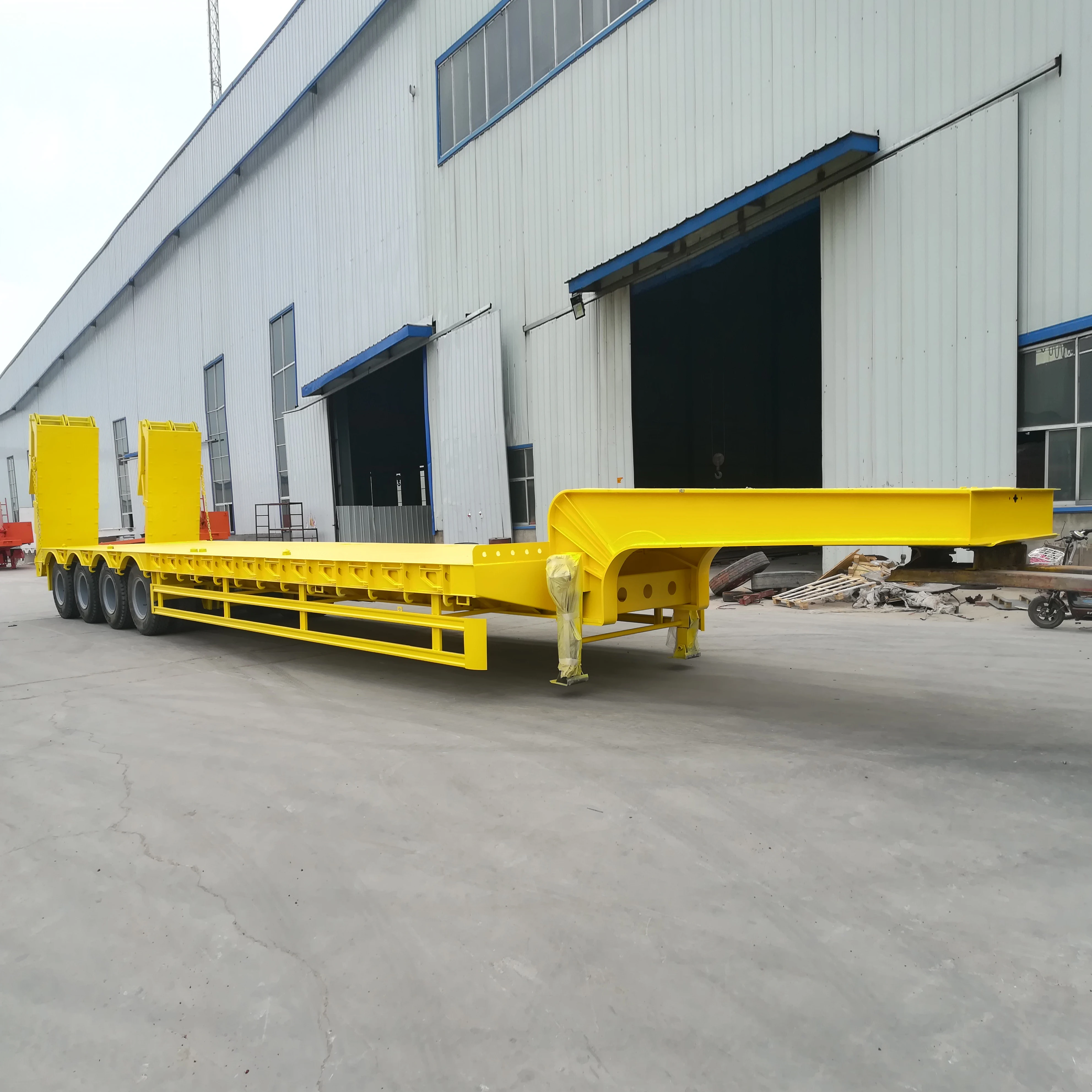 4 Axles Lowbed Semi Trailer Heavy Machinery Transport Lowbed Semi Trailer For Sell