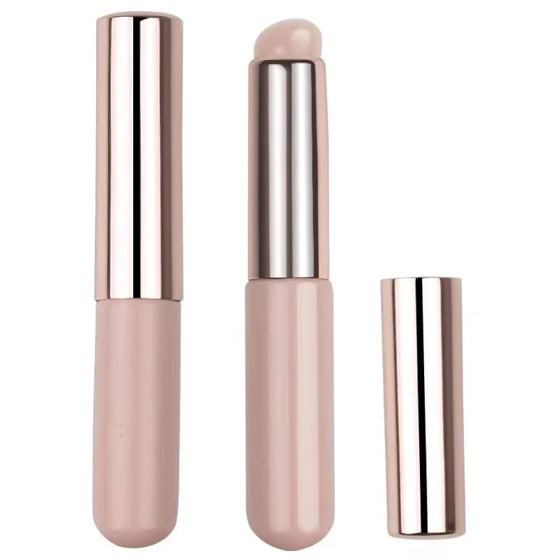 Silicone lip brush with lid mini lip brush portable lip makeup brush