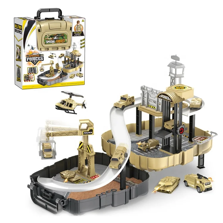 Детская игрушечная машинка