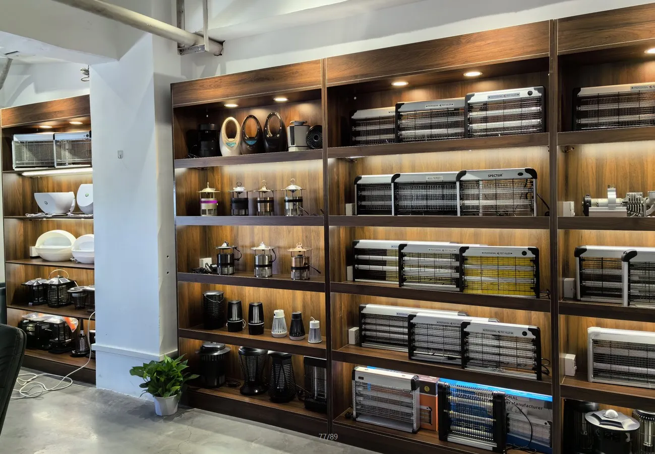 Pittar Bug Zapper Outdoor Catcher Fly Traps Zapper Mosquito Killing Lamp Flying insects Flies Moths UV light generates