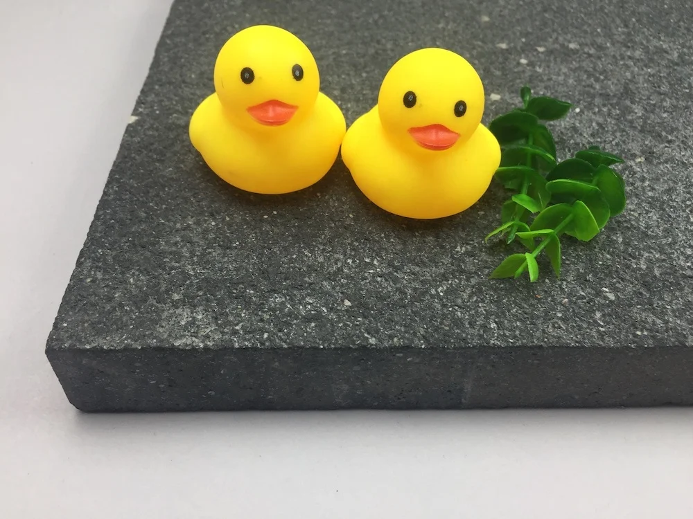 Black Color 30x60x3cm 5cm Outdoor Paver Stone Tiles Environment-friendly Cement New Materials