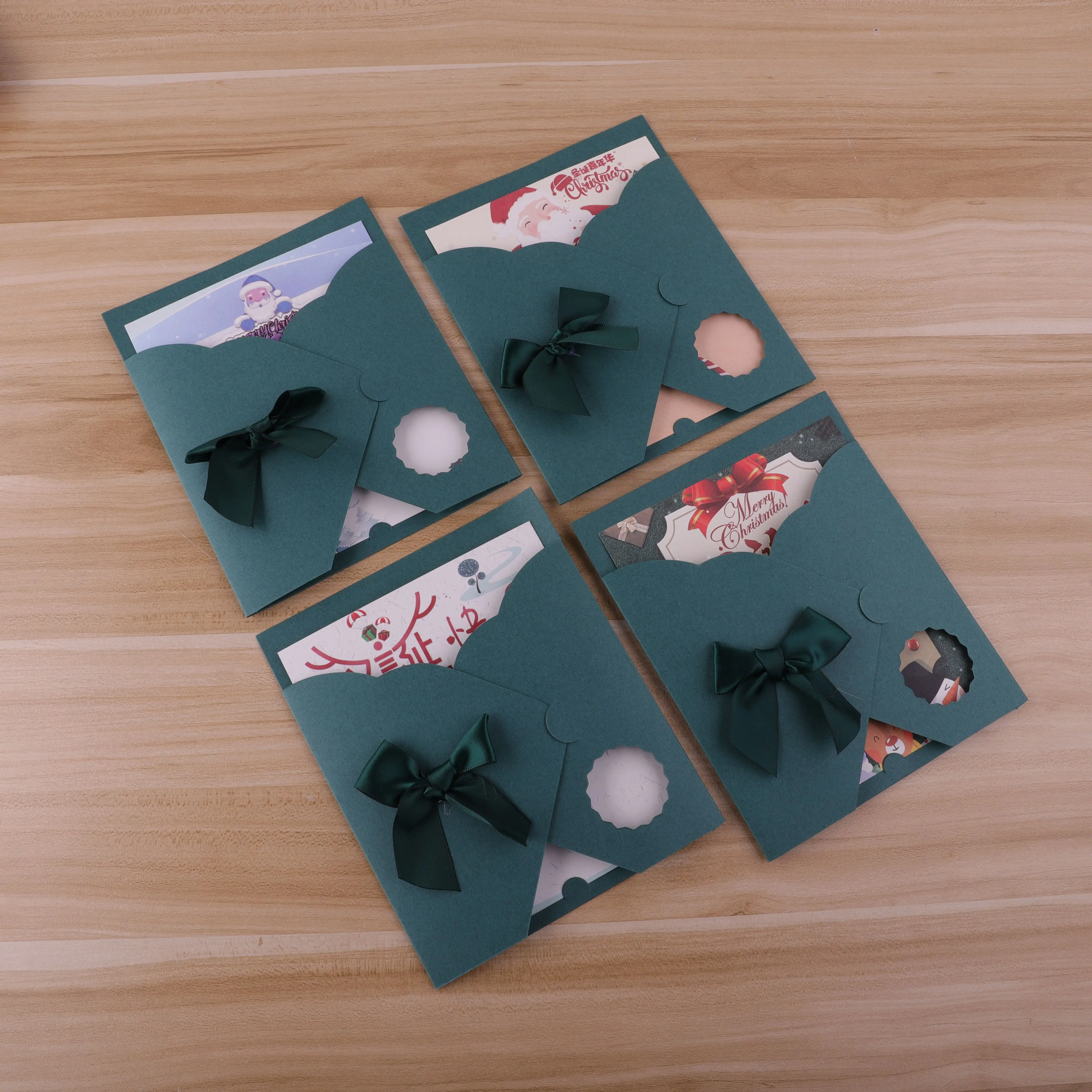 Christmas Cards Set .Holiday Cards with envelops Designs featuring Traditional Yuletide Images! Bulk Greeting and New Years Card