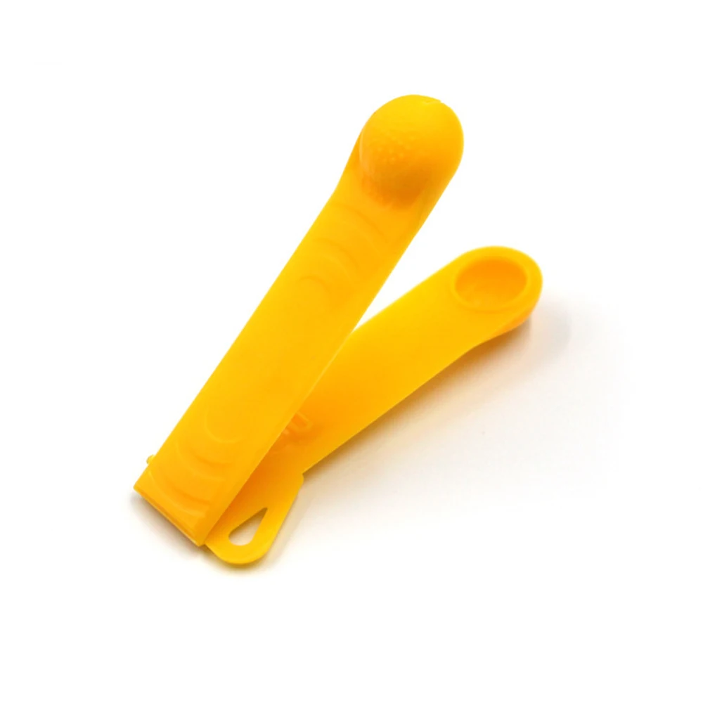 Plastic Fishing Lures Bait Shaper Spoon Fish Bait Shaper Compressor