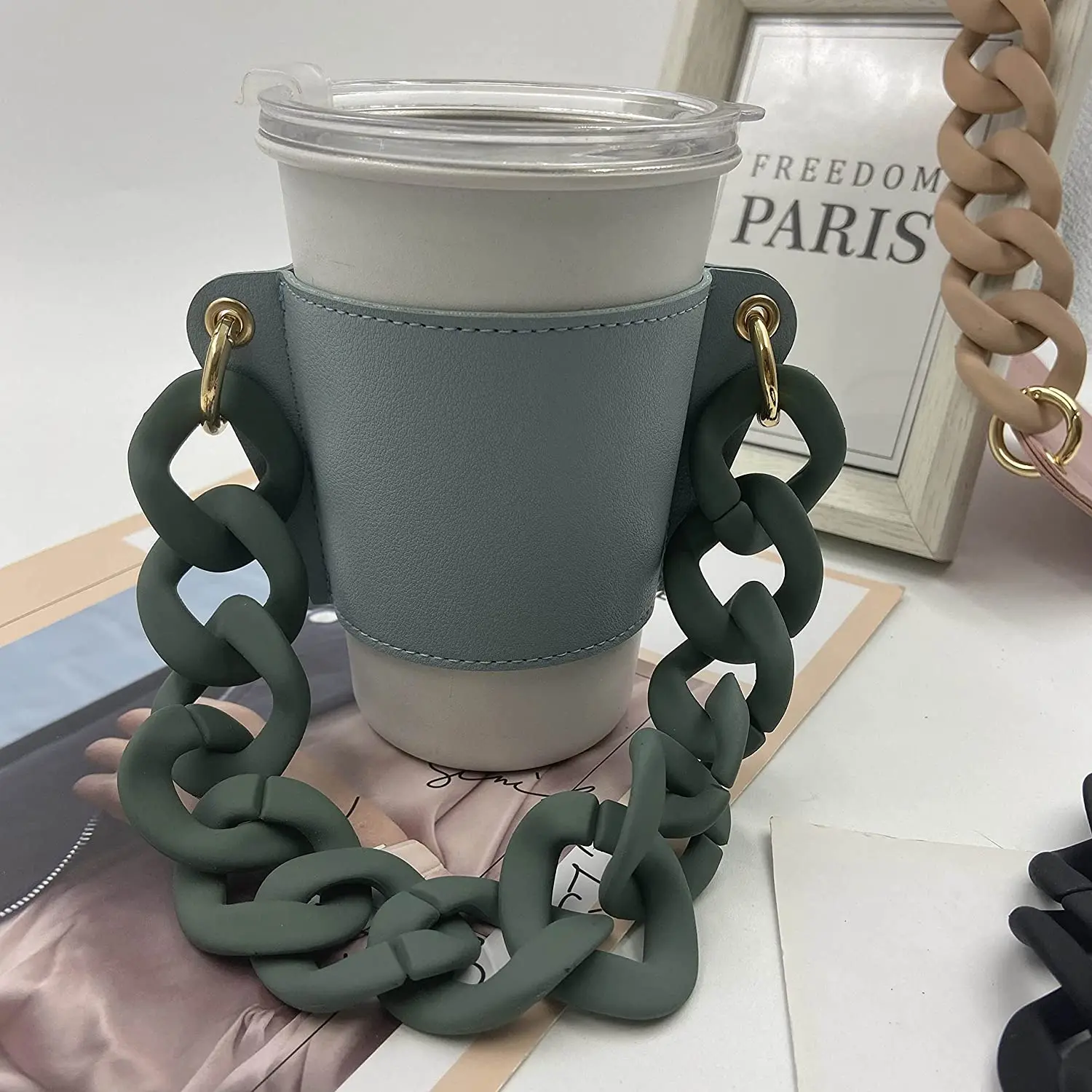 2021 new reusable PU leather coffee tea cup sleeve big acrylic chain strap outdoor glass water cup sleeves for coffee