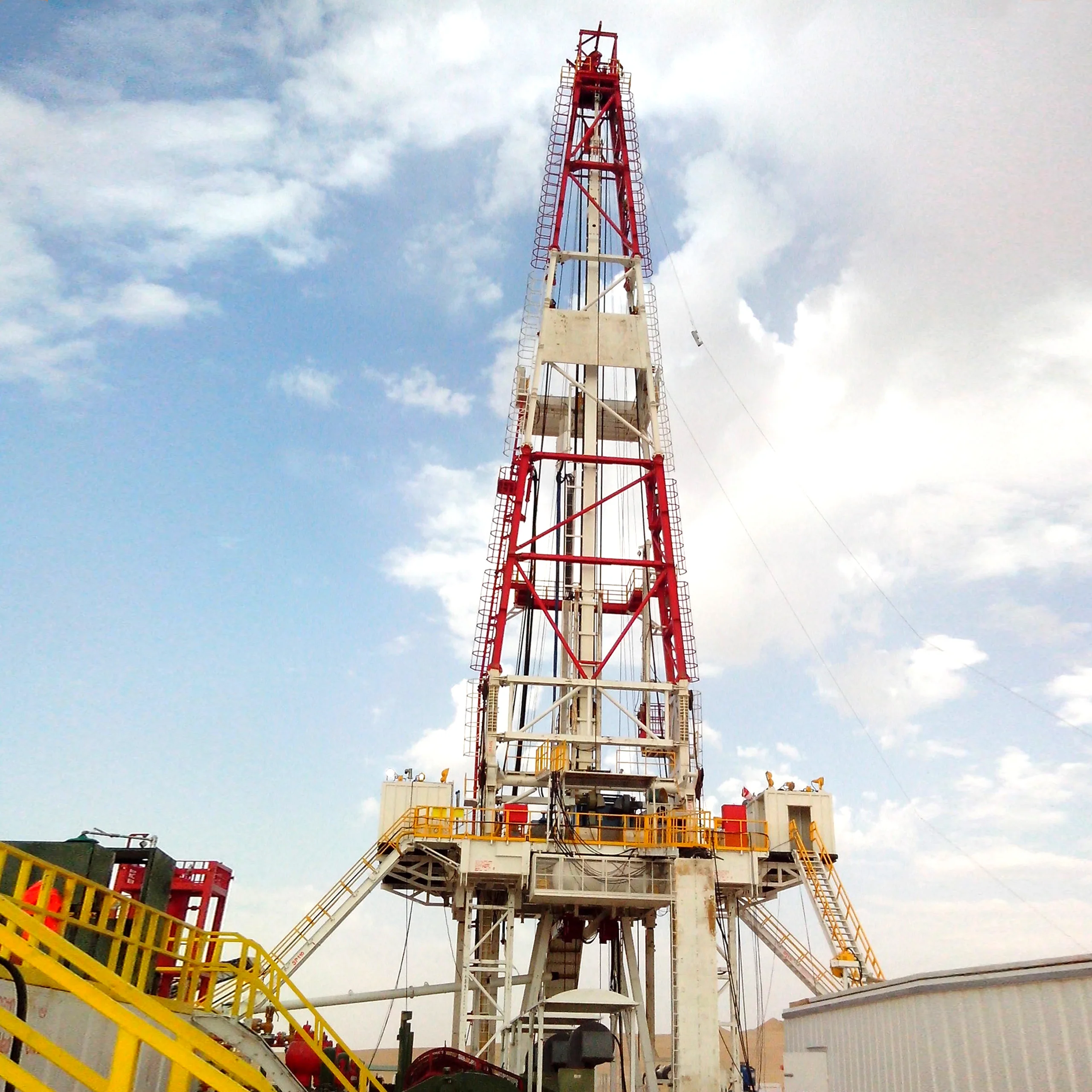 Платформа для бурения нефтяных скважин