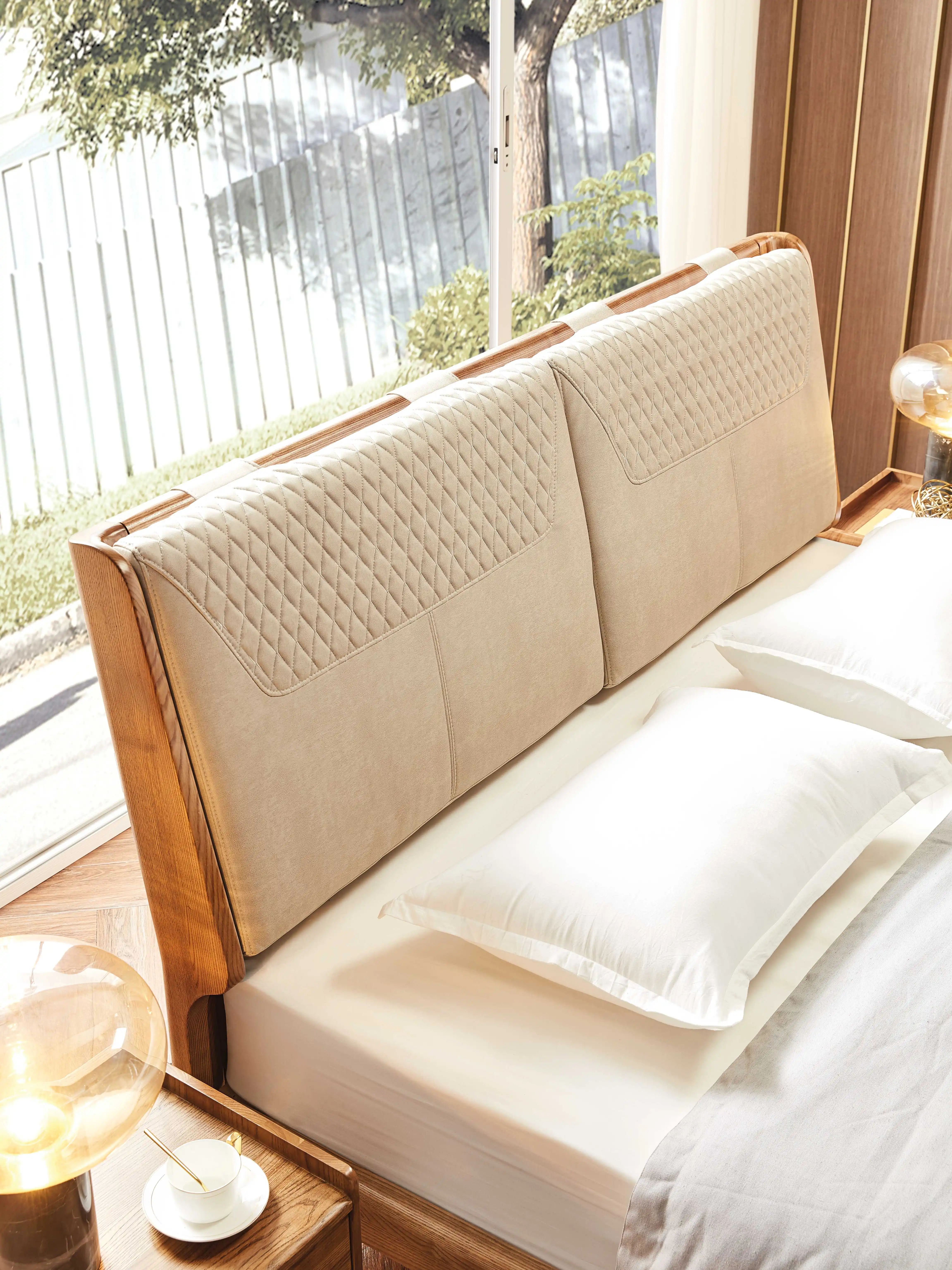 Modern Style 100% Solid Wood Bed Bedroom Furniture Home Furniture Latest Double King Queen Bed Designs