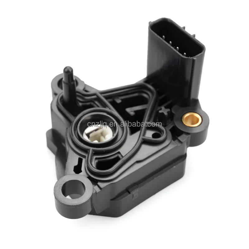 Motorcycle Accessories 20MM Motorcycle Engine Assy Throttle Body 16400-GFM-M03 For Honda LEAD110 Scooter NHX110 SPACY 110 SCR110