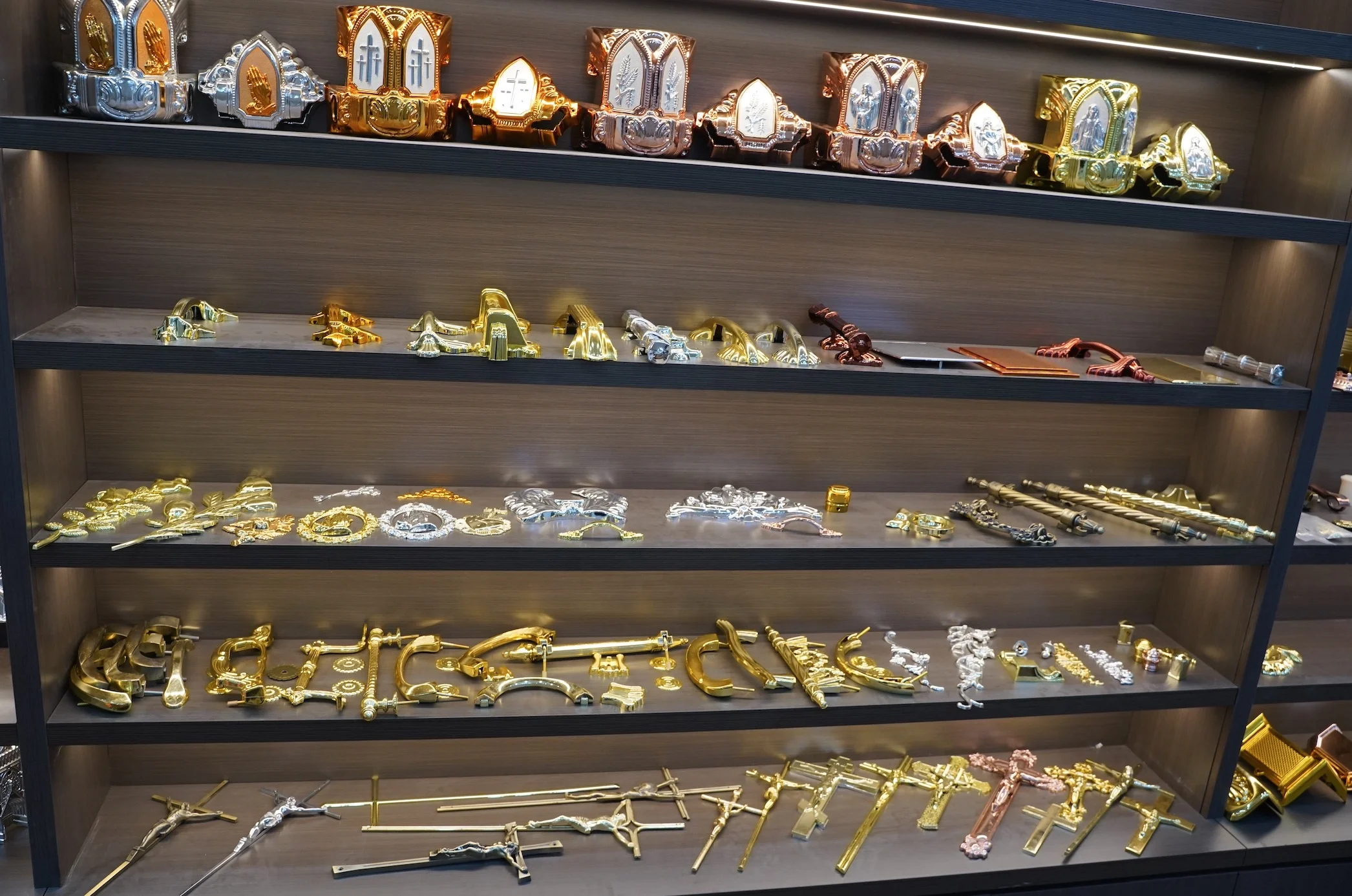 Hot Sale Casket Hardware Coffin Accessories Funeral Decoration Coffin Fitting Casket Corners