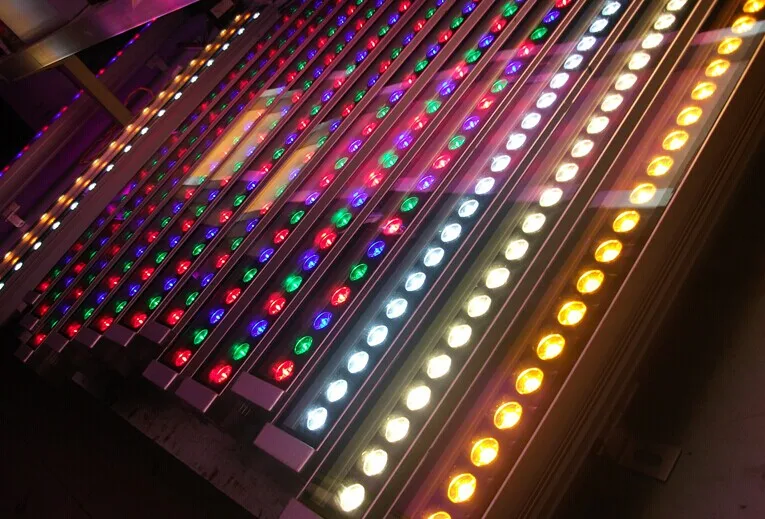 Наружный светодиодный настенный светильник DMX512 RGB IP65 12 Вт 18 24