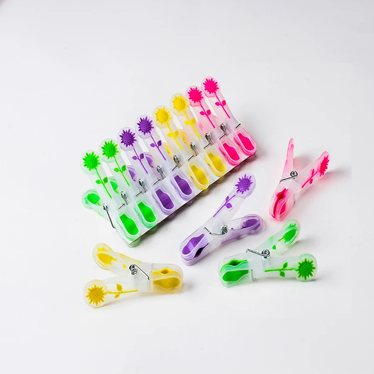 Household Plastic Clothes Pegs Indoor and Outdoor Clothesline Hanging Rack Clip Style for Towel and Clothes Drying