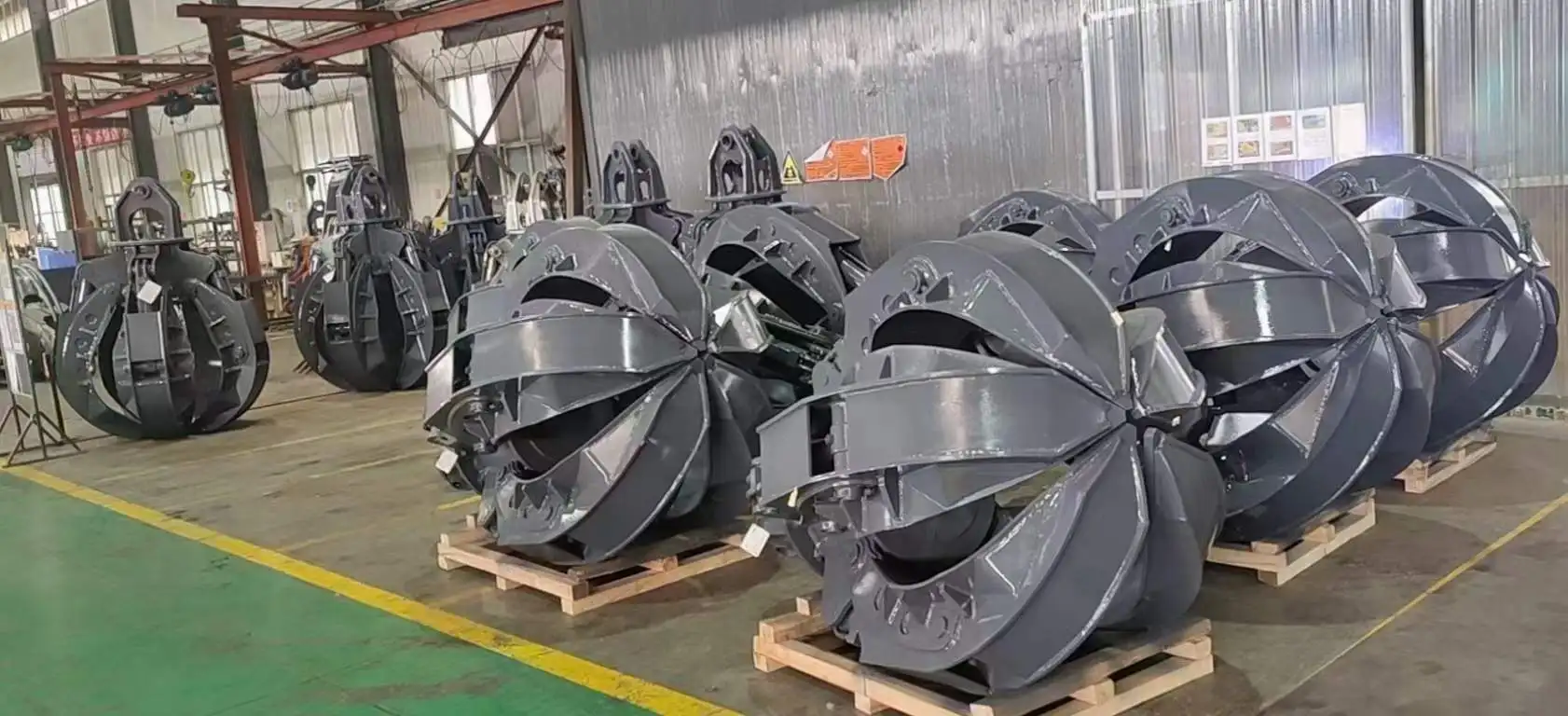 Electro Hydraulic Rotating Grab Bucket 5 Tonne For Crane Or Excavator