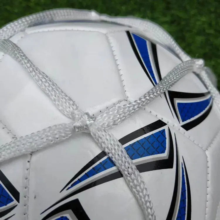 
New Desigh Portable Soocer Ball Kick Trainer Ball Locked Net Polyester/Polypropylene Fiber For Training 