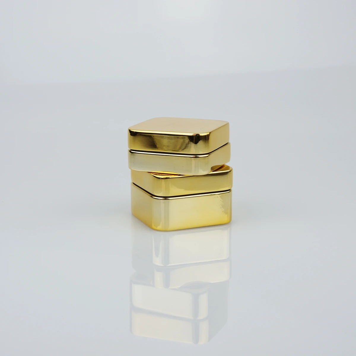 
3ml 5ml mini small glass jar with child proof lid aluminum square Cosmetics Packaging Jar Small Glass Cream Jar 