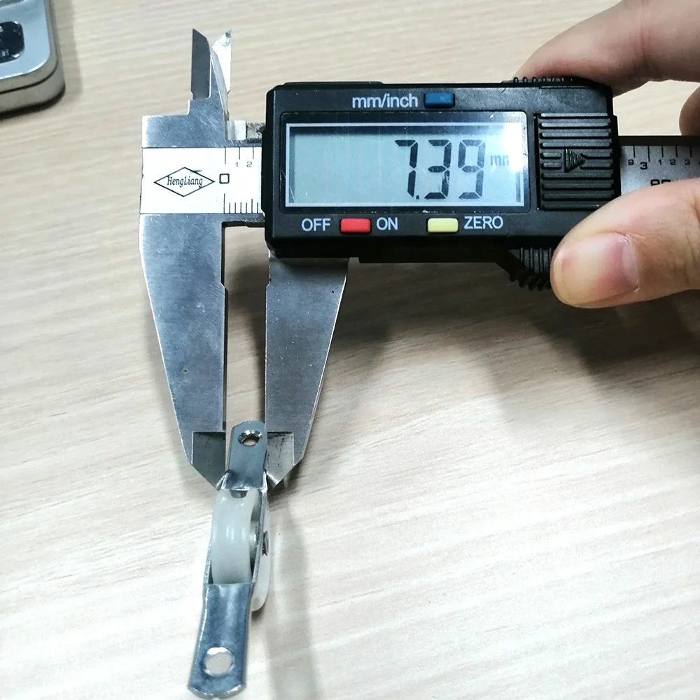 Factory wholesale door & window accessories abalone wheel roller door window roller