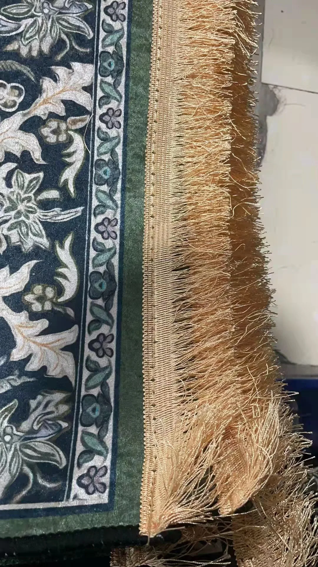 Wholesale Premium Ramadan Thick Madinah Muslim Travel  Face Kids Children Polyester Prayer Rug Mat Gift Set