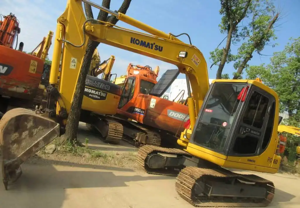 Komatsu PC75us