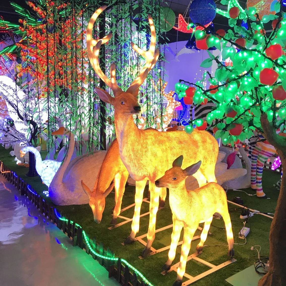 3D Led Animal Reindeer Resin Craft Led Decorative Lights Christmas Item Festive Event Illumination Outdoor Lighting