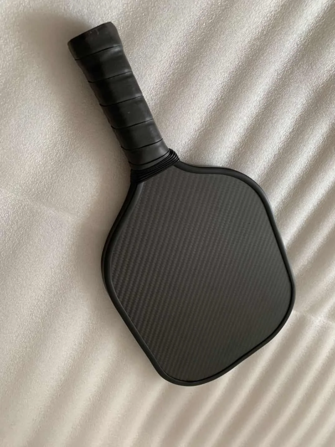 Hot Selling 3k Twilled Carbon Rough Surface Graphite Pickleball Paddle