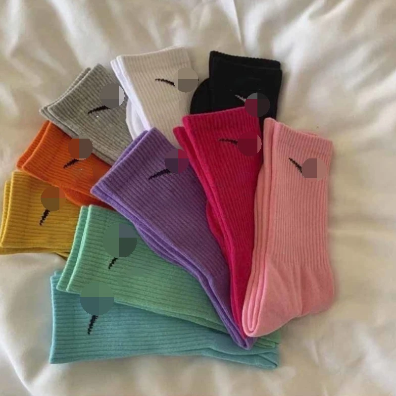 Wholesale Customized Color Logo Mens Gym Fitness Socks Anti-Bacterial Anti-Foul Spandex Socks Running Sports Socks