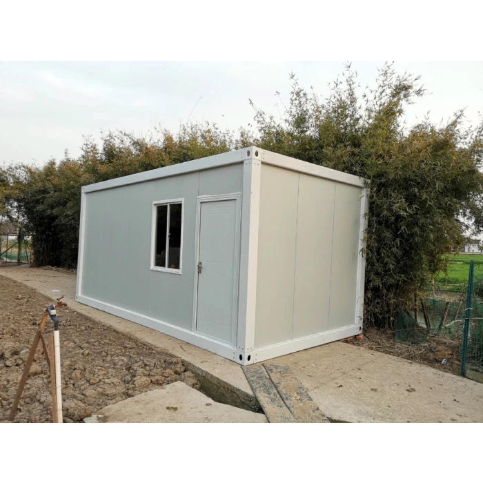 Heat Sound Insulated 20 Square Eps Cement Fast Build Sandwich Panel Prefab Mobile Container  House For Vacation And Leisure