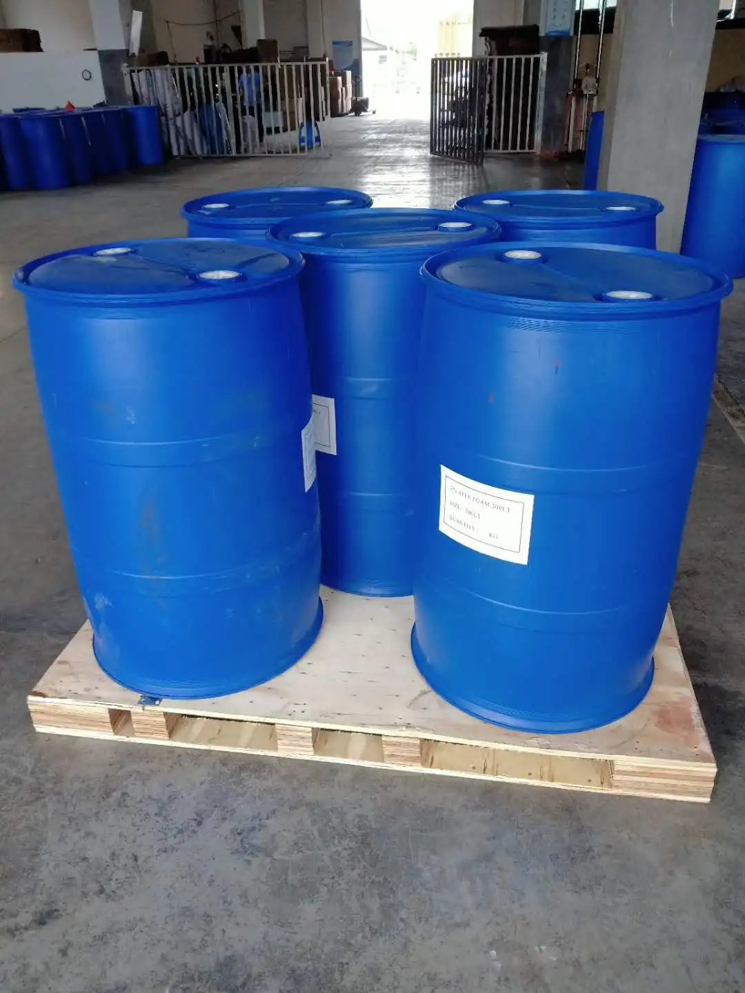 high quality  AFFF 3% 6% fire fighting foam barreled fill fire extinguisher