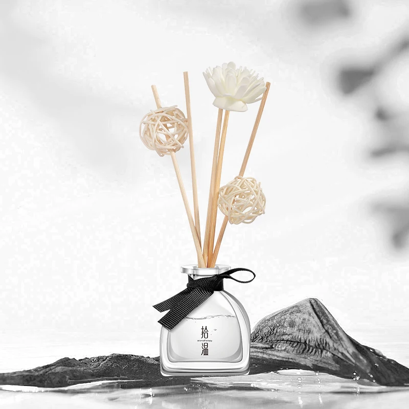 Home indoor deodorizing aromatherapy flameless essential oil long-lasting air freshener