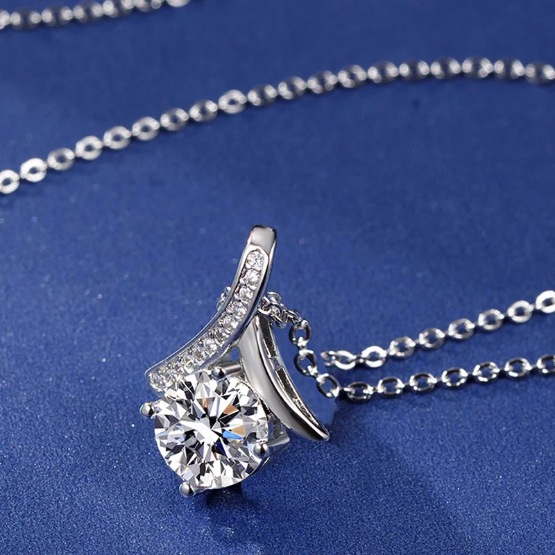 925 Sterling Silver Plated Solitaire Cubic Zirconia Necklace Exquisite Sparkling Round Cut Diamond Pendant Necklace Wedding