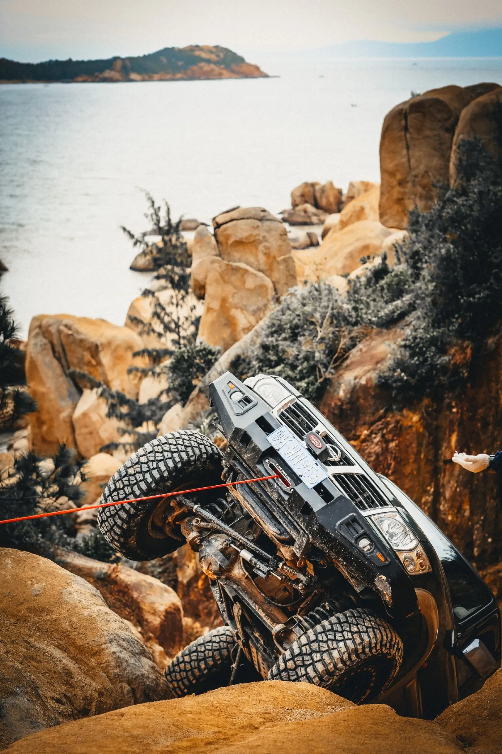 KINGONE 12000lbs electric winch 12v offroad 4x4 winch with wire winch rope