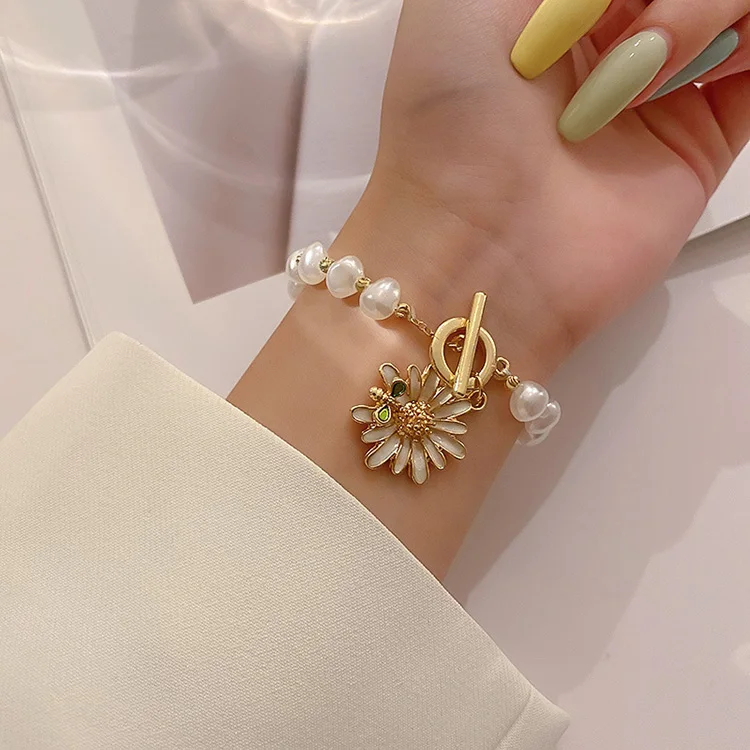 gold plated bees daisy flower gemstone gemstone gemstone bracelet pearl bracelet
