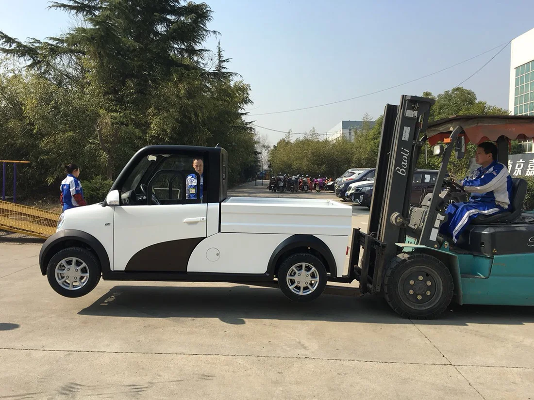 Cheapest Most popular car new energy mini e-car electric pickup