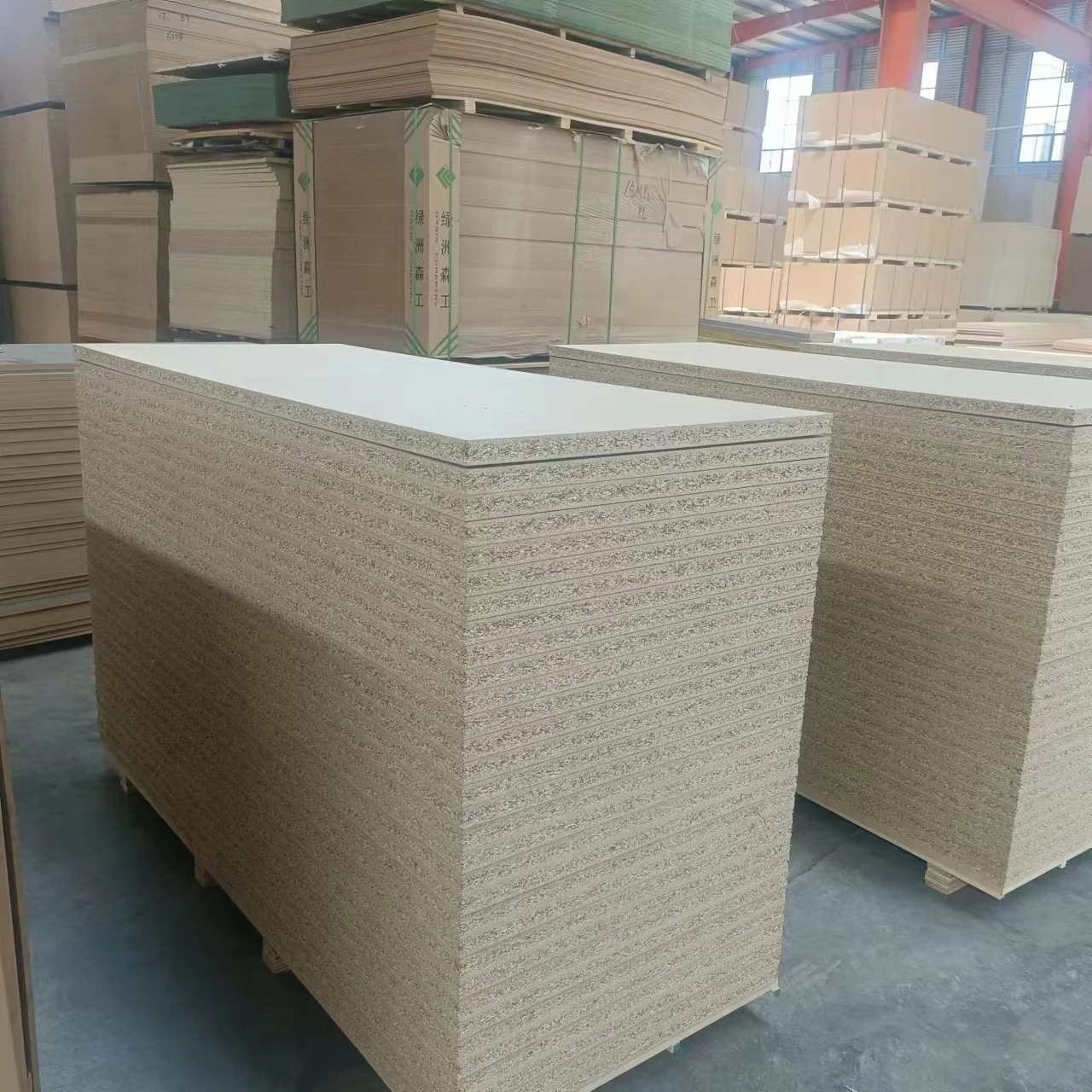 Melamine Paper Laminated Particle Board 9-25Mm E1 Melamine Facing Particle Board