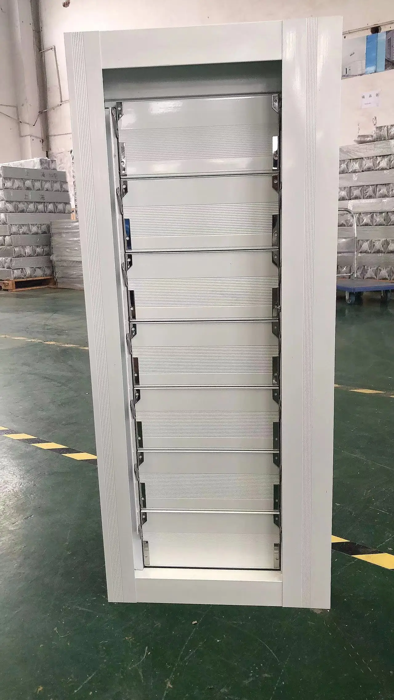 Fixed/Manual/Electric Exterior Shutters with Louvres Frame System Waterproof Sunshade Shutter Louver Ventilation Louvers