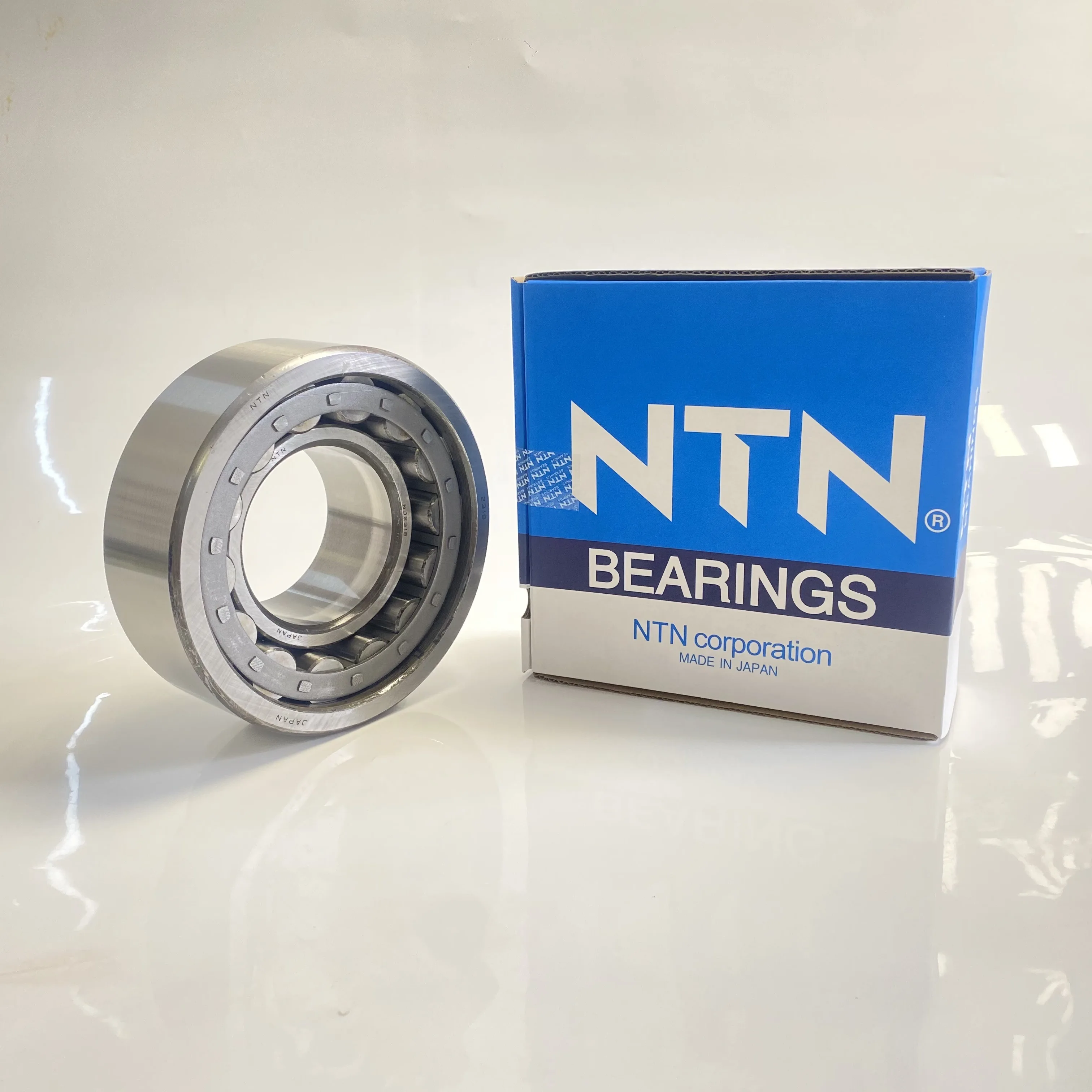 Ntn  Nsk Roller Bearings Nj2318 Nj2319 Nj2320 Nj2322 Nj2324 Nj2326 Nj2328 Nj2330em Ecj Ecm C3 Cylindrical Roller Bearing