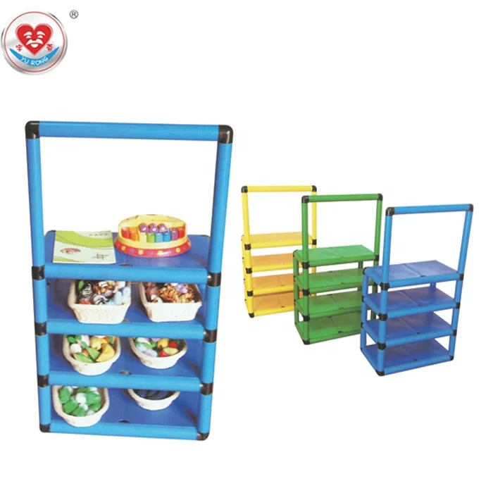 Простой однотонный комнатный детский шкаф