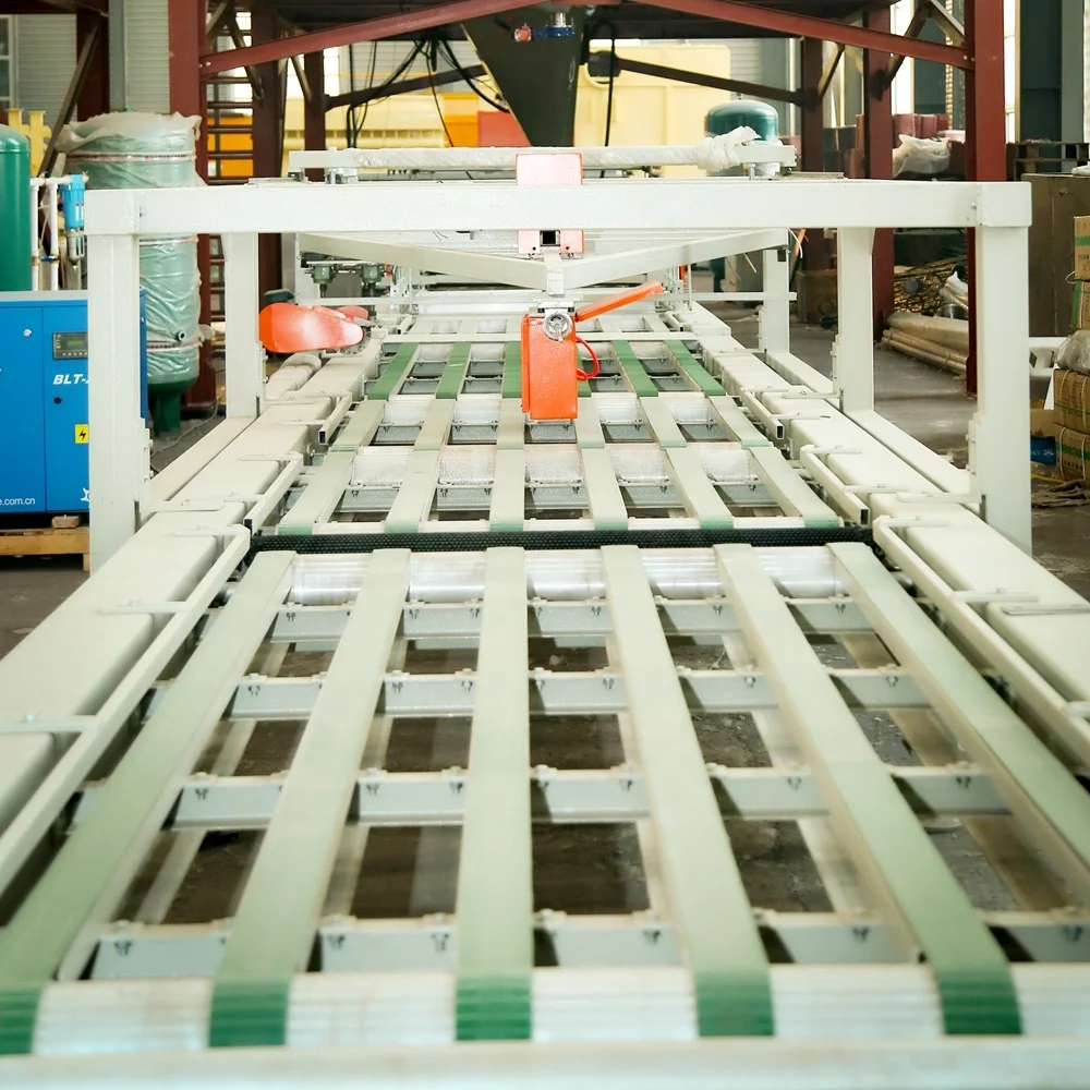 China Small magnesium glass panel production line equipment with warranty mgo board machine