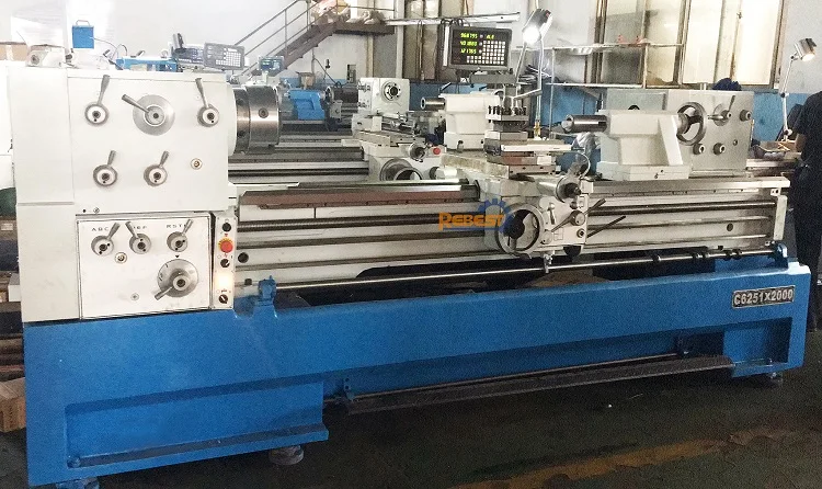 6251 Lathe machine 3.jpg