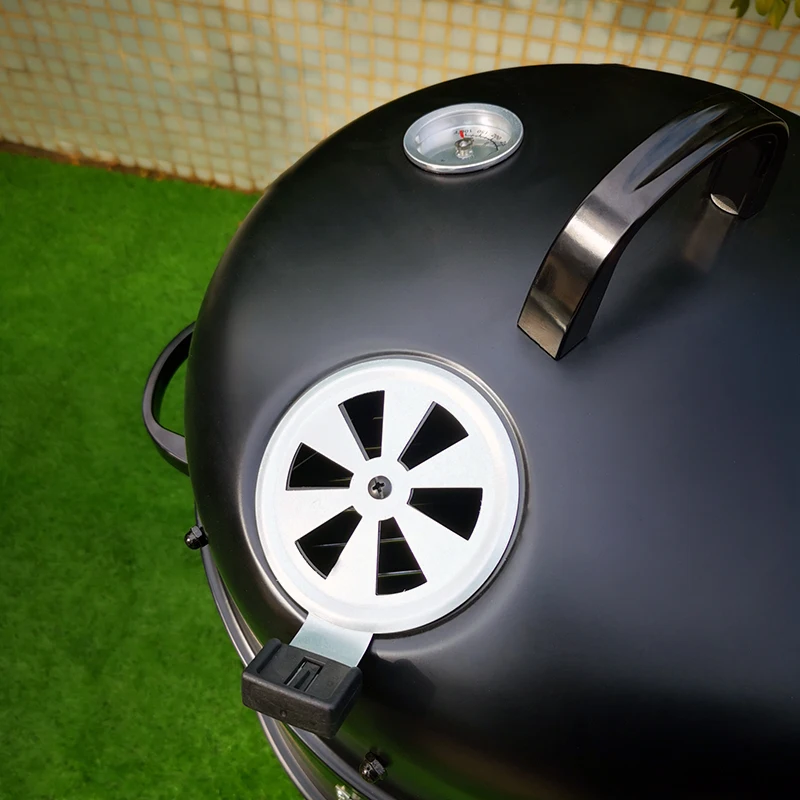 2022 wholesale 2In 1 charcoal bbq grills Outdoor wood fire barbecue Smoker Camping portable charcoal bbq grills