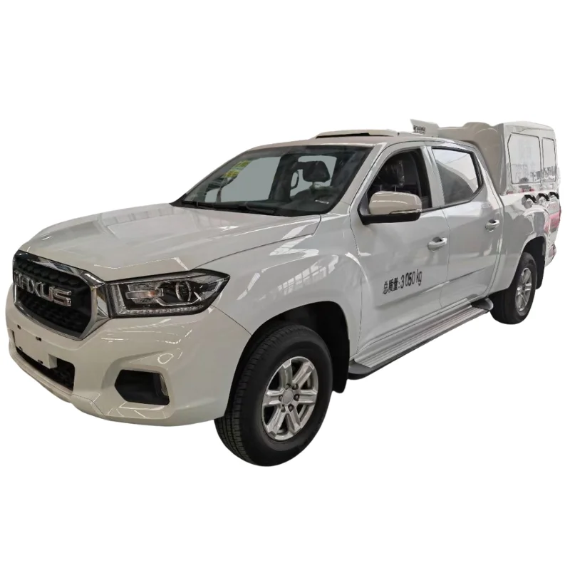 Hot Selling 4WD pickup Freezer Refrigerator Truck price refrigerated pickup truck for medical products mini reefer van box