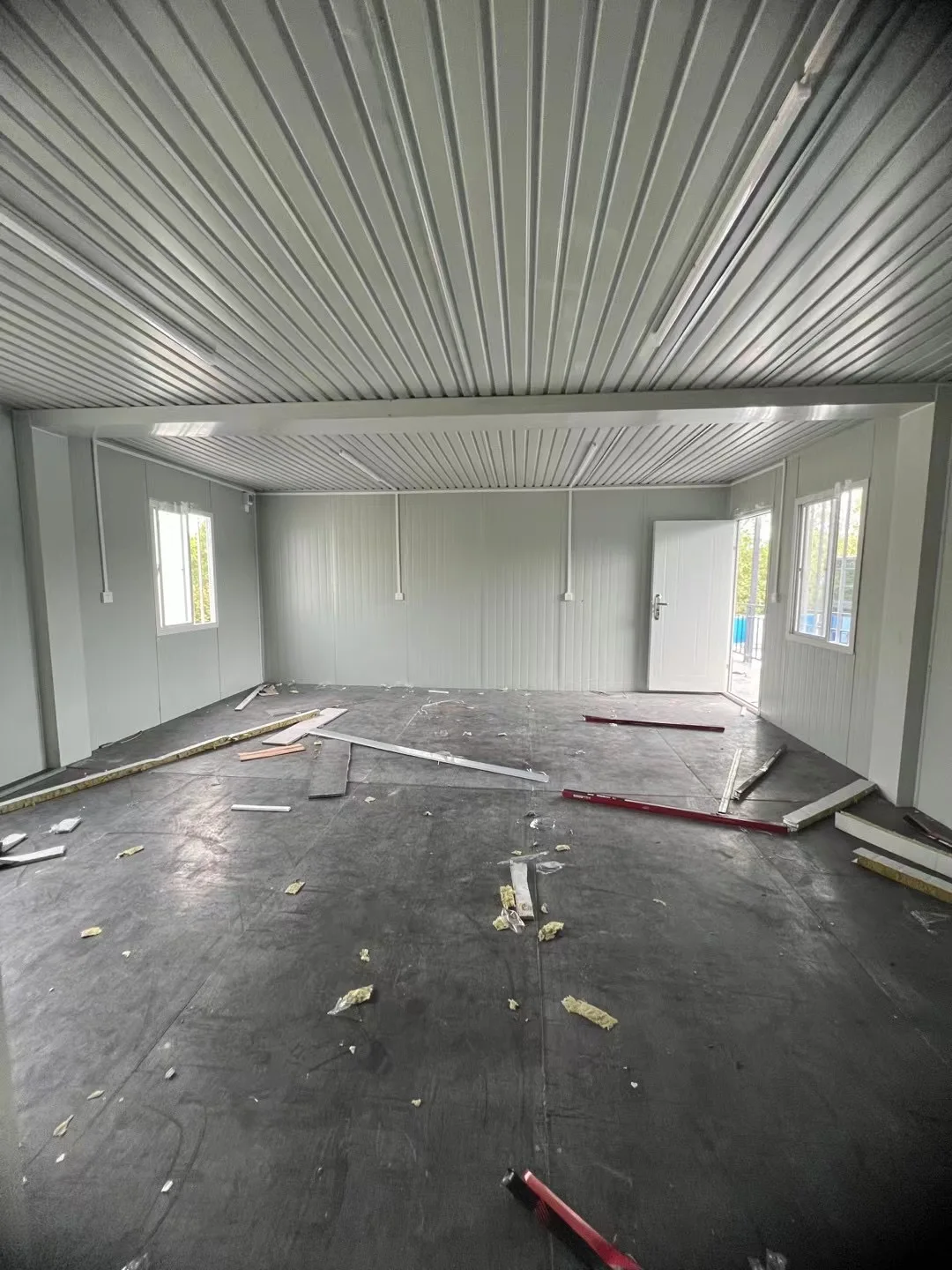 Quick Assembly Prefabricated Container House For Efficient Temporary Housing Rapid Construction