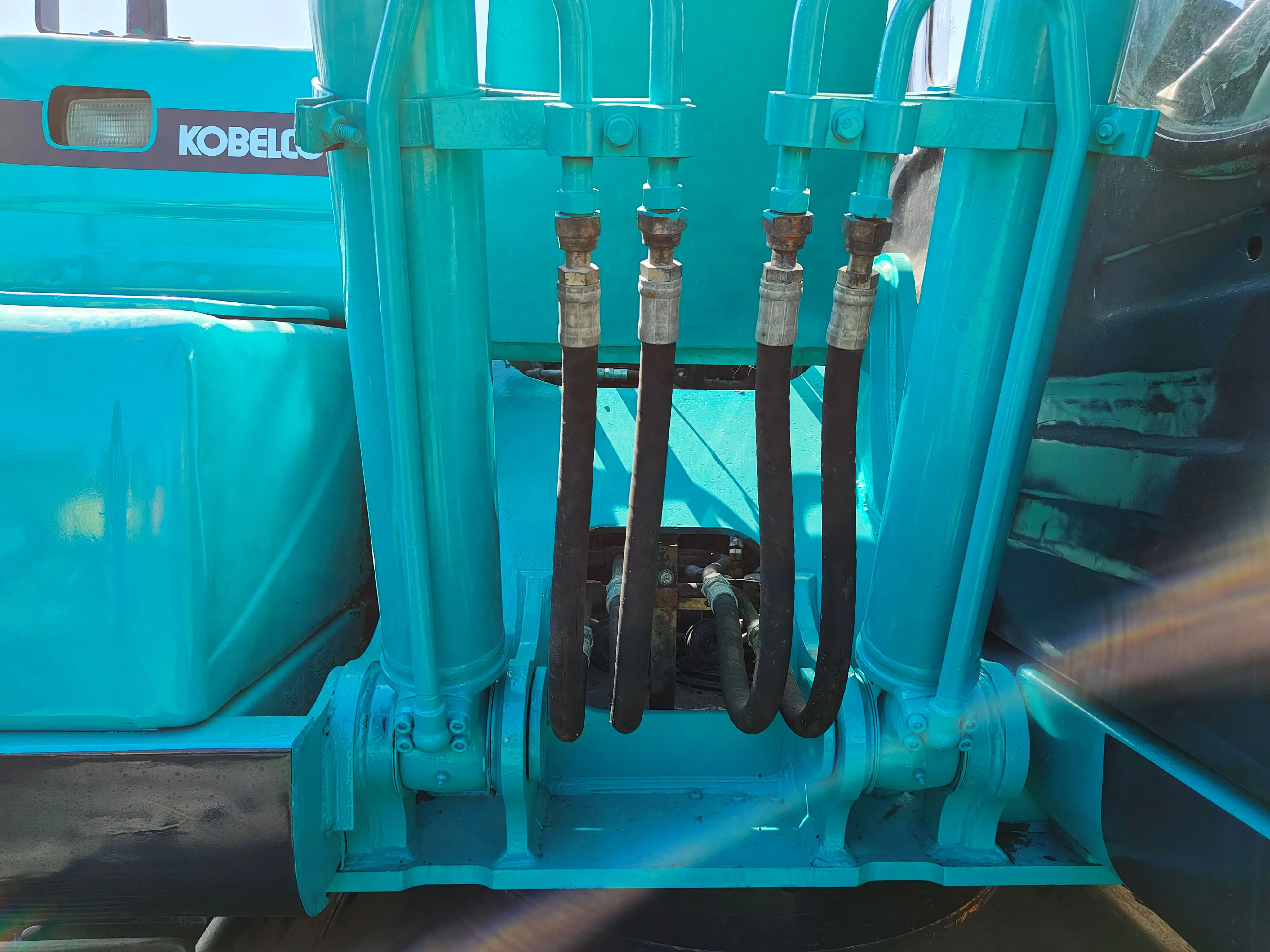 Used Kobelco Sk140/ Sk250/Sk240/Sk260/Sk350/Sk260-8/Sk210/Sk200 Crawler Hydraulic Excavator 20 Tons Excavator used excavator