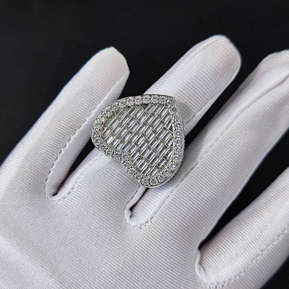 2022 Fashion Fine Jewelry Iced Out Hip Hop Icy Rings Bling Bling Eternity Heart Band Ring Chunky Diamond Heart Rings For Women