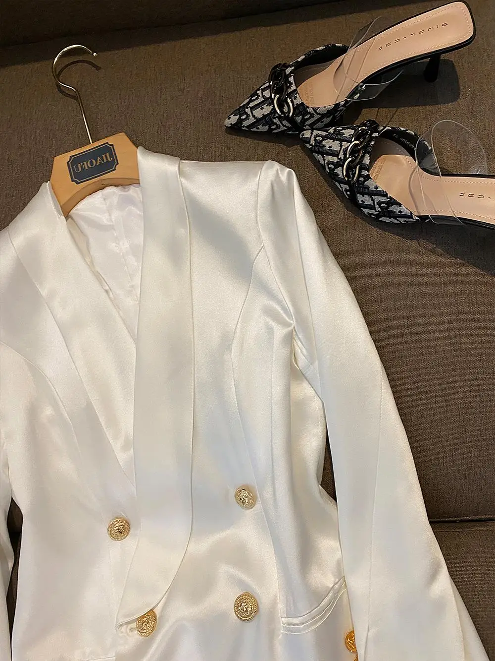 Elegant Satin Cloth Double-breasted Long Sleeve Shawl Collar Office Lady High Quality Blazer