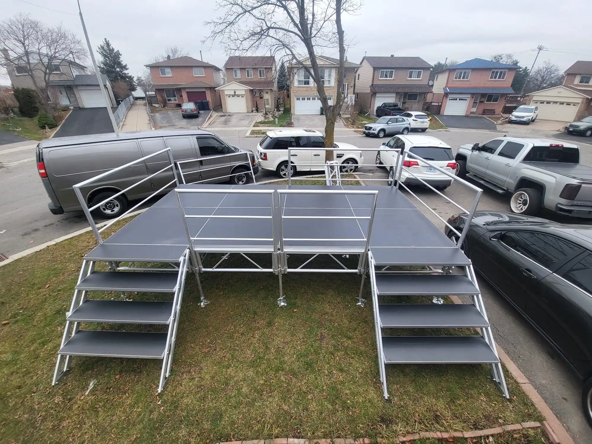 4x4ft Easy to assemble Waterproof panel Stage Platform concert,event , wedding use Aluminium stage for sale