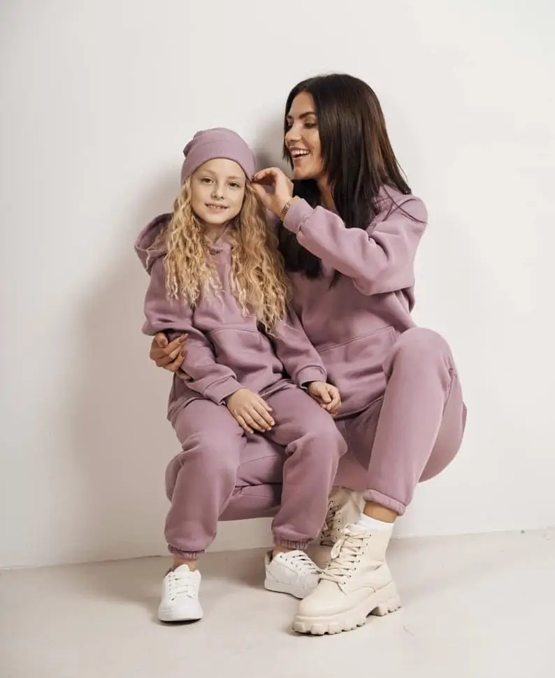 
mommy and me matching outfits pink girl sweatsuit two piece set sweatsuit matching mother daughter set women outfits with fleece  (1600261021207)
