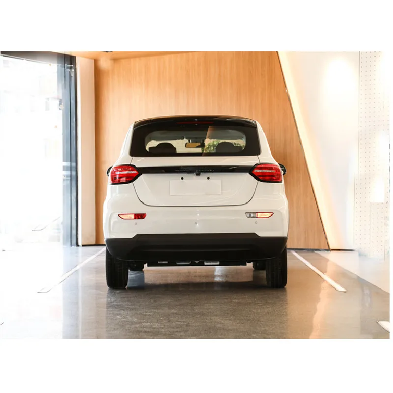 electric sedan 110km/h Mileage Range 400km  electric vehicle