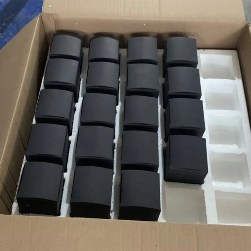 Wholesale Modern Luxury White Scented Soy Candles with Custom Labels Scented Candles with Wooden Lid and Gift Box