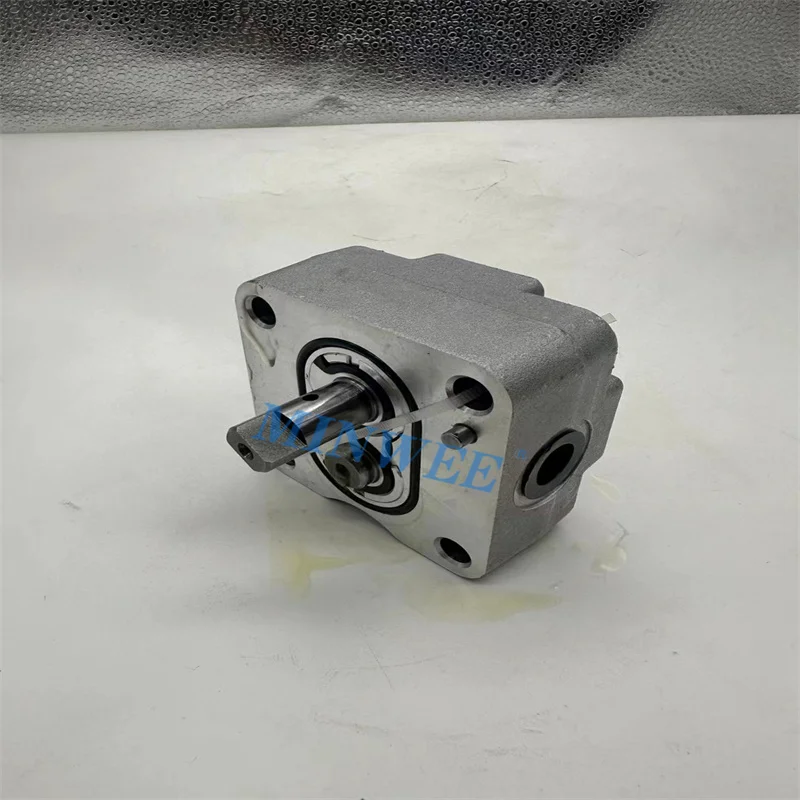 MINWEE  EX40  Hydraulic Gear Pump Pilot Pump For Excavator